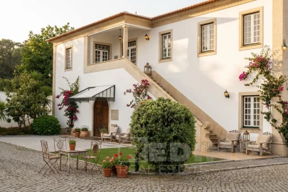 Negócio para Cedência de Quotas em Escapães