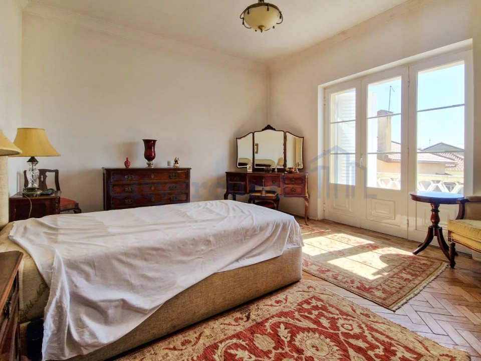 Moradia T6 para Venda em Algueirão-Mem Martins Foto 25