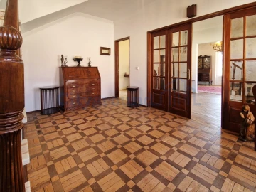 Moradia T6 para Venda em Algueirão-Mem Martins