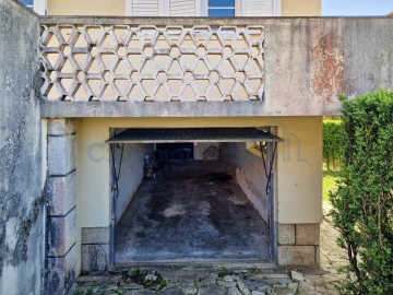 Moradia T6 para Venda em Algueirão-Mem Martins