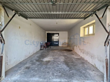 Moradia T6 para Venda em Algueirão-Mem Martins