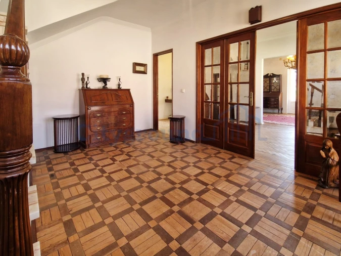 Moradia T6 para Venda em Algueirão-Mem Martins Foto 5