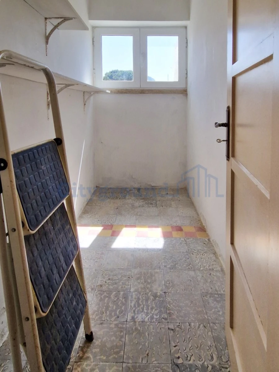 Moradia T6 para Venda em Algueirão-Mem Martins Foto 10