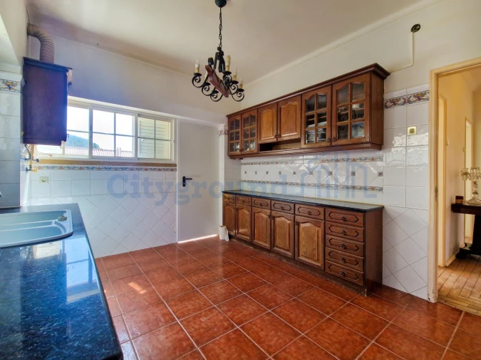 Moradia T6 para Venda em Algueirão-Mem Martins Foto 12