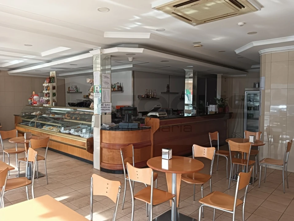 Negócio para Venda em Gafanha da Nazaré Foto 1