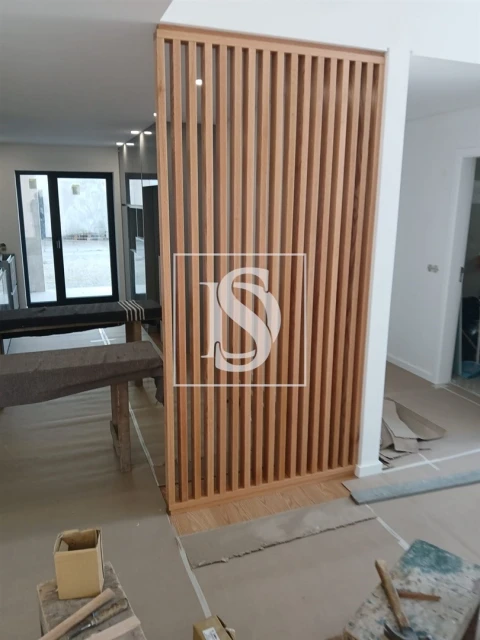 Moradia T3 para Venda em Sobretamega