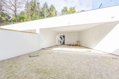 Moradia T3 para Venda em Sobretamega