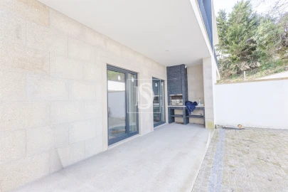 Moradia T3 para Venda em Sobretamega