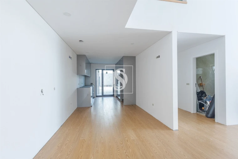 Moradia T3 para Venda em Sobretamega Foto 13