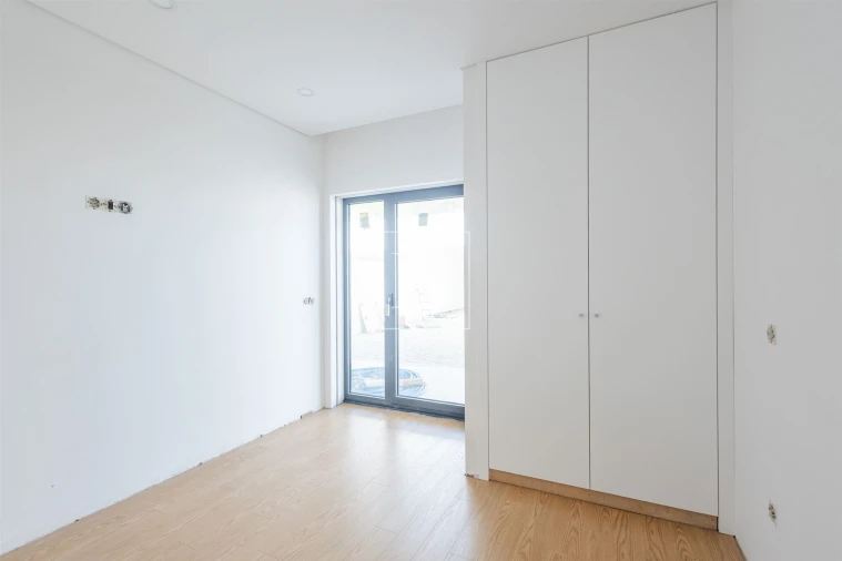 Moradia T3 para Venda em Sobretamega Foto 23