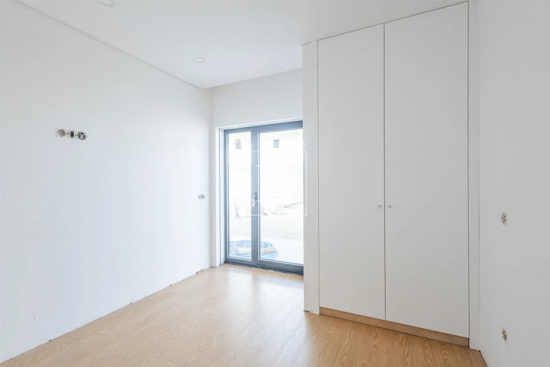 Moradia T3 para Venda em Sobretamega Foto 23