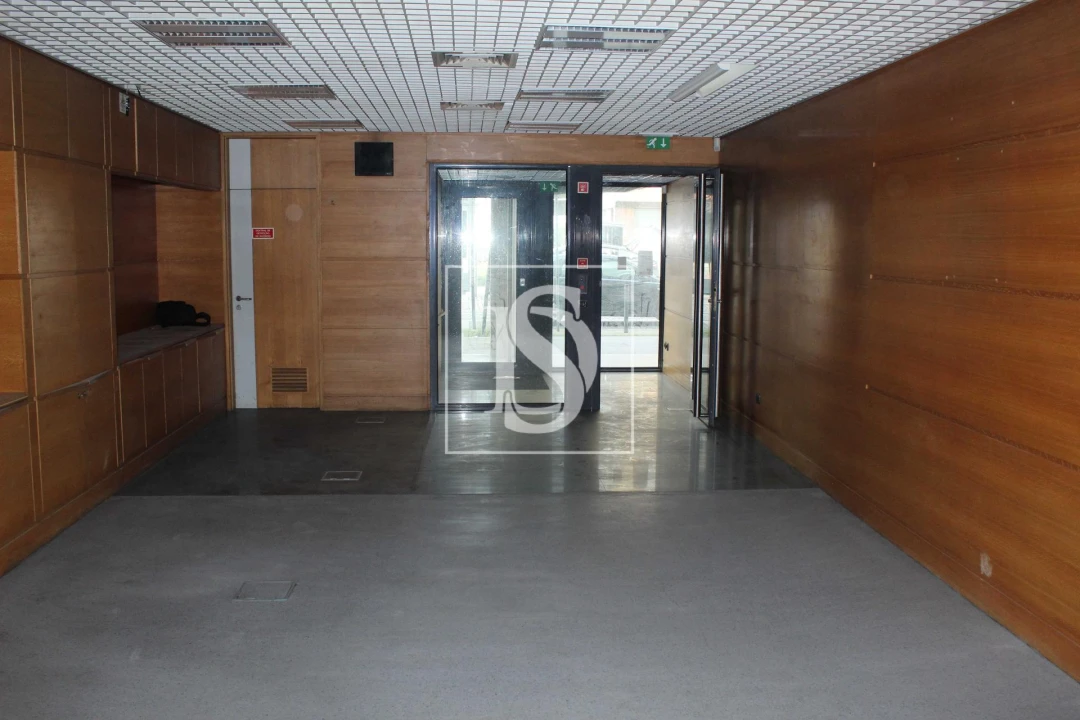 Loja para Venda em Paços de Ferreira Foto 3