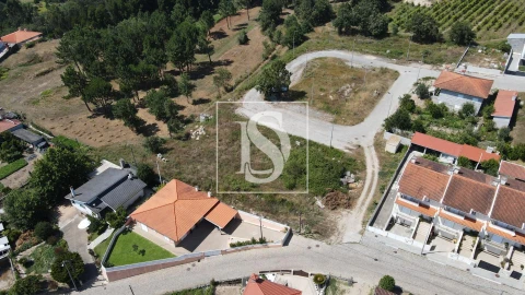 Terreno para Venda em Alpendorada, Várzea e Torrão