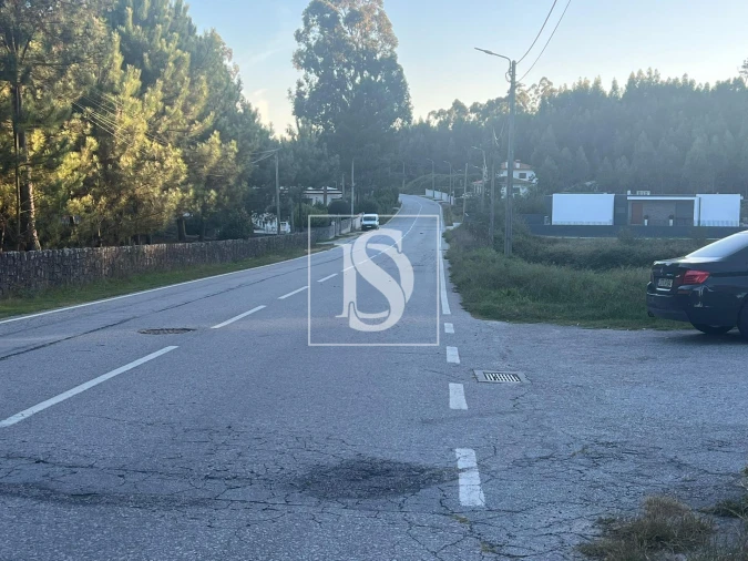 Terreno para Venda em Eiriz Foto 3