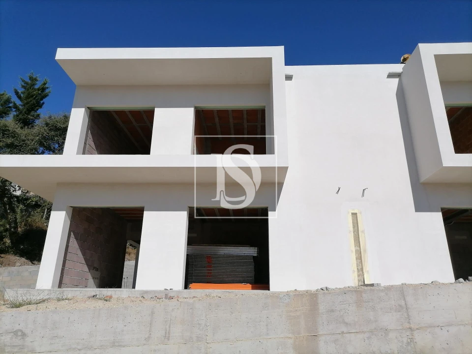 Moradia T3 para Venda em Sobretamega Foto 6