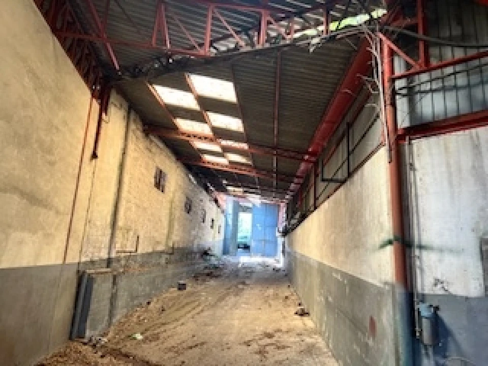 Armazém para Venda em Carvalhosa Foto 1