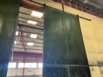 Armazém para Venda em Carvalhosa