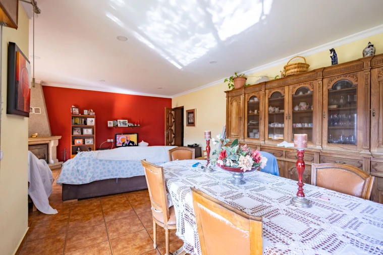 Quinta T4 para Venda em Peso da Régua e Godim Foto 3