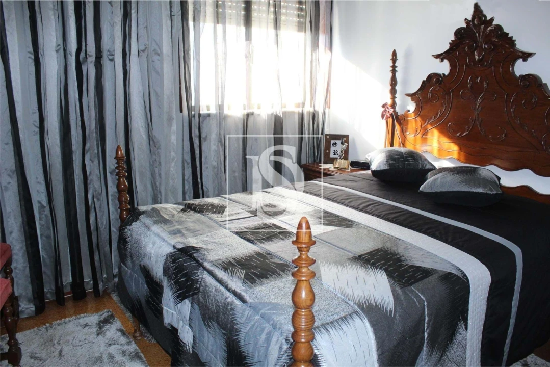 Apartamento T3 para Venda em Paços de Ferreira Foto 12