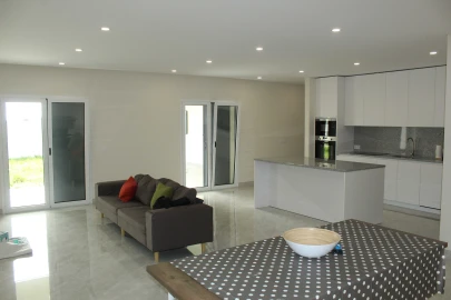 Moradia T3 para Venda em Eiriz