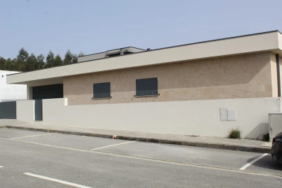 Moradia T3 para Venda em Eiriz