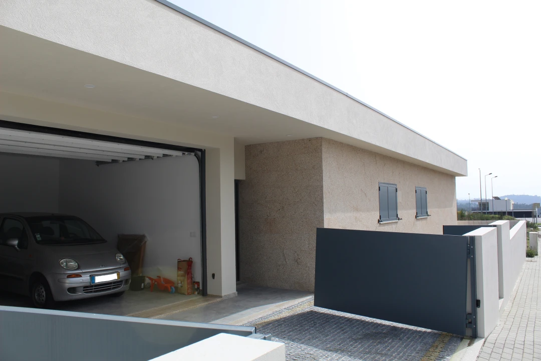 Moradia T3 para Venda em Eiriz Foto 14