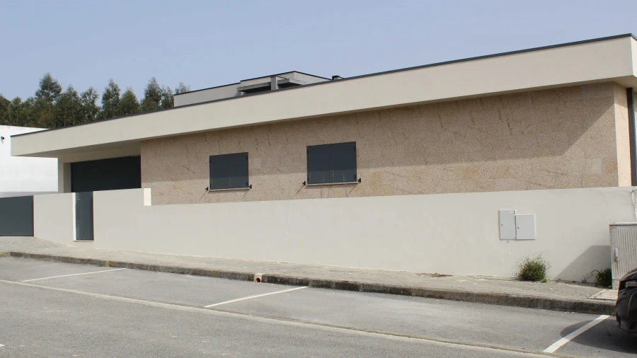 Moradia T3 para Venda em Eiriz