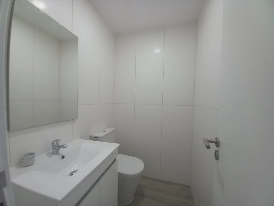 Apartamento T3 para Venda em Costa da Caparica Foto 22
