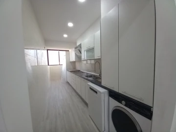 Apartamento T3 para Venda em Costa da Caparica