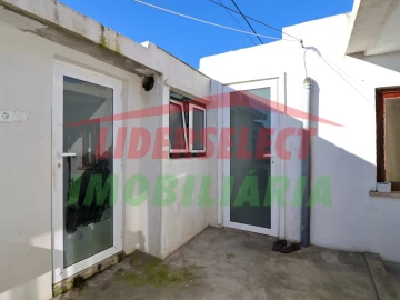 Moradia T2 para Venda em Silveira