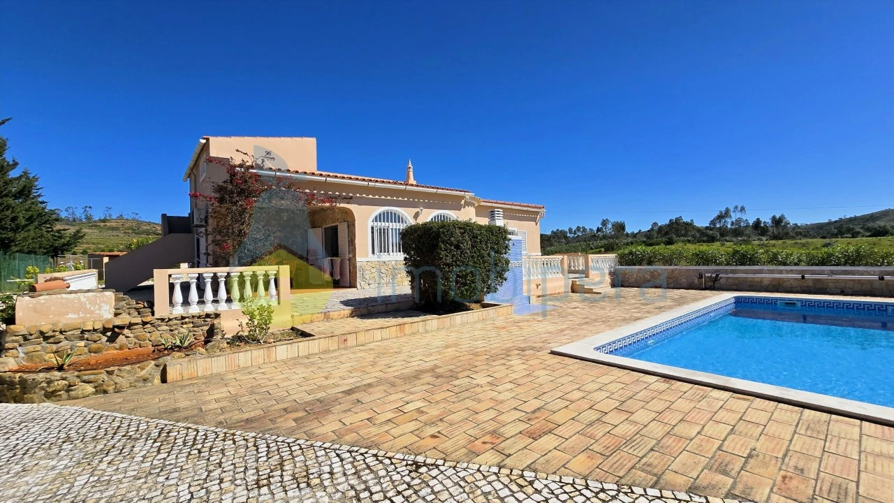 Moradia T4 para Venda em Silves Foto 33