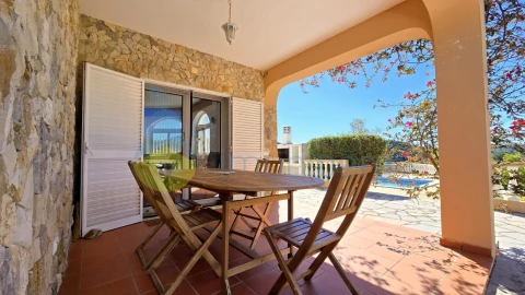 Moradia T4 para Venda em Silves