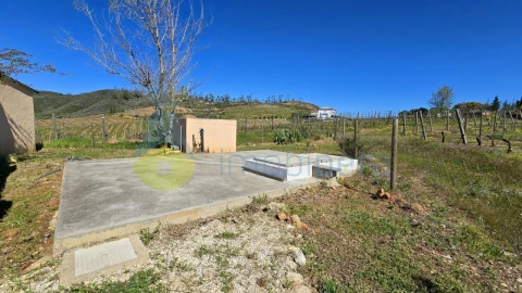 Moradia T4 para Venda em Silves