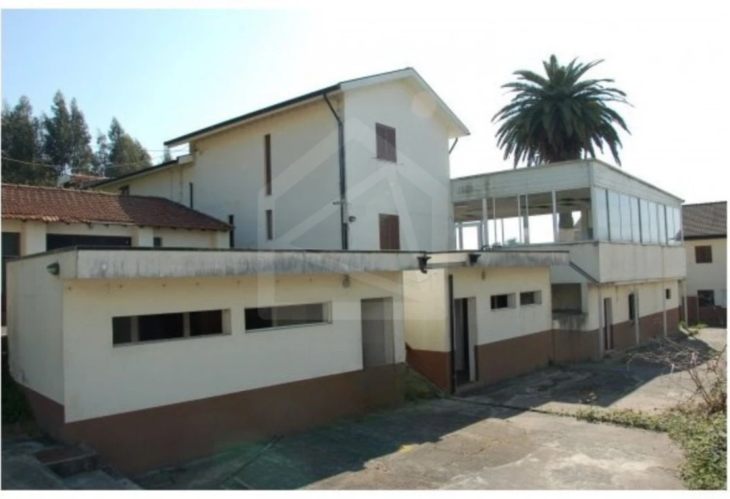 Moradia T6 para Venda em São Pedro Fins Foto 1