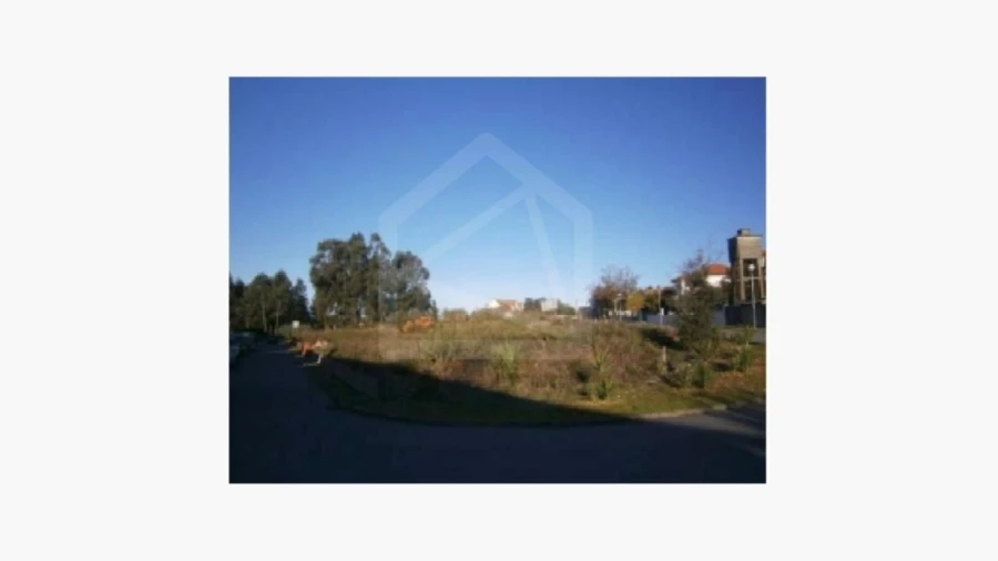 Terreno para Venda em Recardães e Espinhel Foto 3