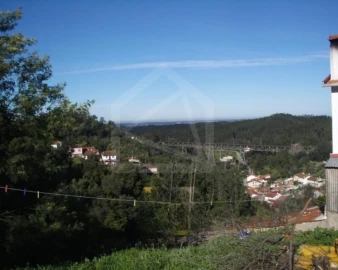 Terreno para Venda em Luso