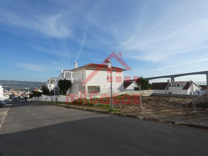 Moradia T3 para Venda em Loures Foto 5