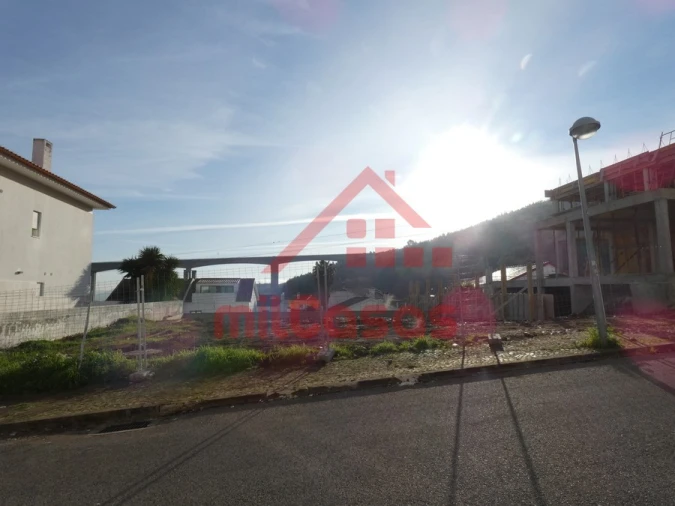 Moradia T3 para Venda em Loures Foto 6