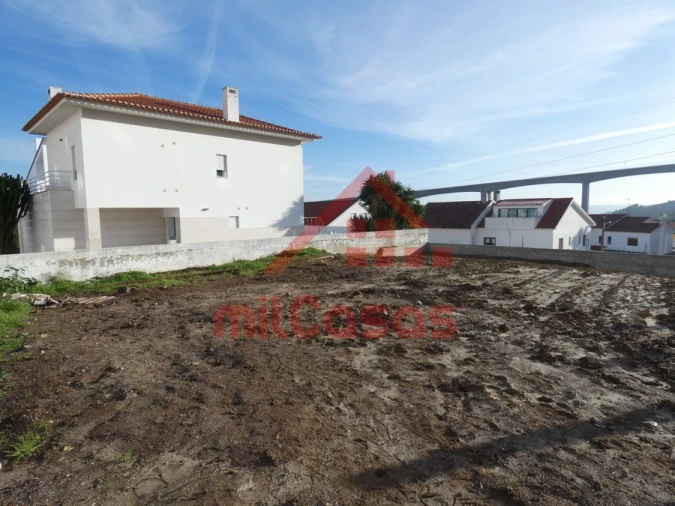 Moradia T3 para Venda em Loures Foto 2