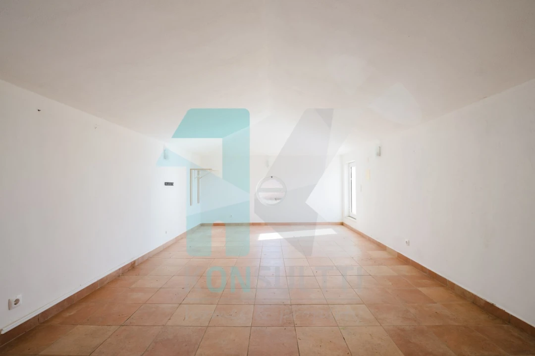 Moradia T5 para Venda em Luz Foto 43