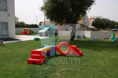 Negócio para Venda em Santo Antonio da Charneca