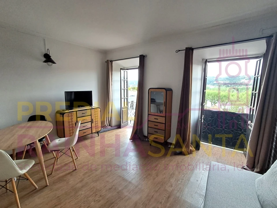 Apartamento T1 para Venda em Sé Nova, Santa Cruz, Almedina e São Bartolomeu Foto 2
