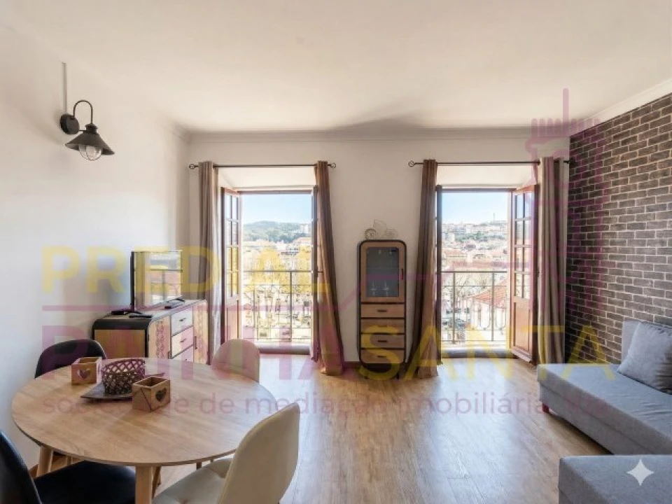 Apartamento T1 para Venda em Sé Nova, Santa Cruz, Almedina e São Bartolomeu Foto 1