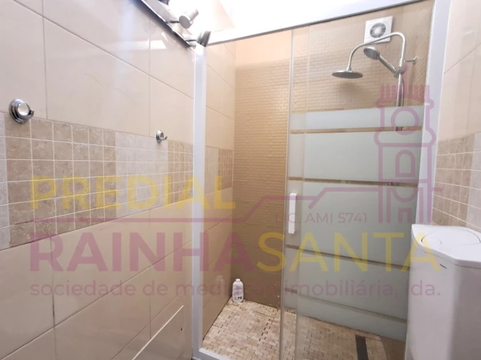 Apartamento T1 para Venda em Sé Nova, Santa Cruz, Almedina e São Bartolomeu Foto 14