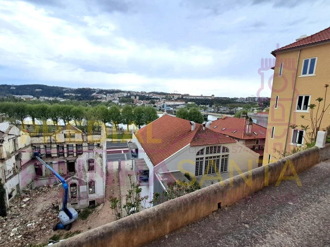 Apartamento T1 para Venda em Sé Nova, Santa Cruz, Almedina e São Bartolomeu Foto 17