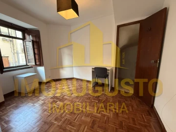 Apartamento T2 para Venda em Gouveia (São Pedro e São Julião)