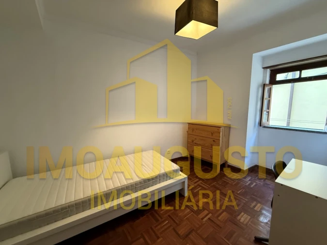 Apartamento T2 para Venda em Gouveia (São Pedro e São Julião) Foto 3