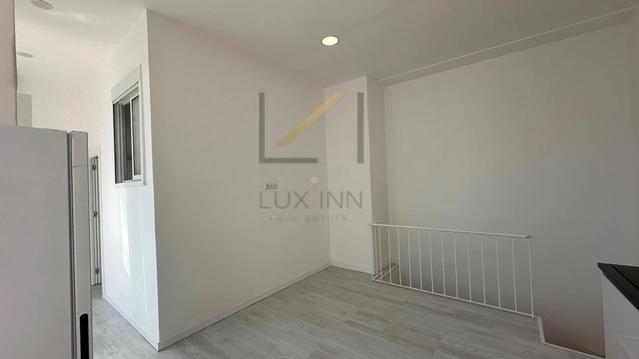 Loja para Venda em Laranjeiro e Feijó Foto 2