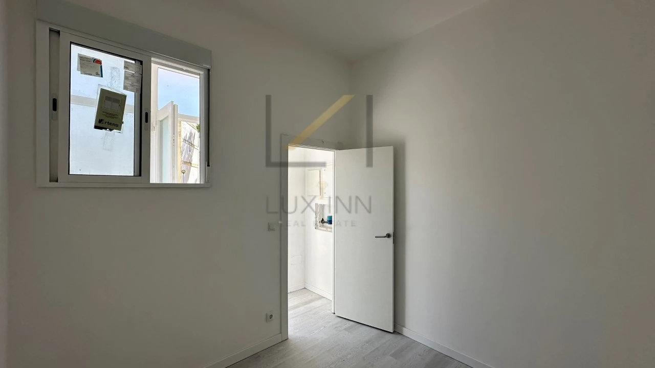 Loja para Venda em Laranjeiro e Feijó Foto 3