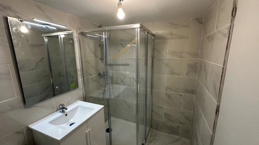 Loja para Venda em Laranjeiro e Feijó Foto 9